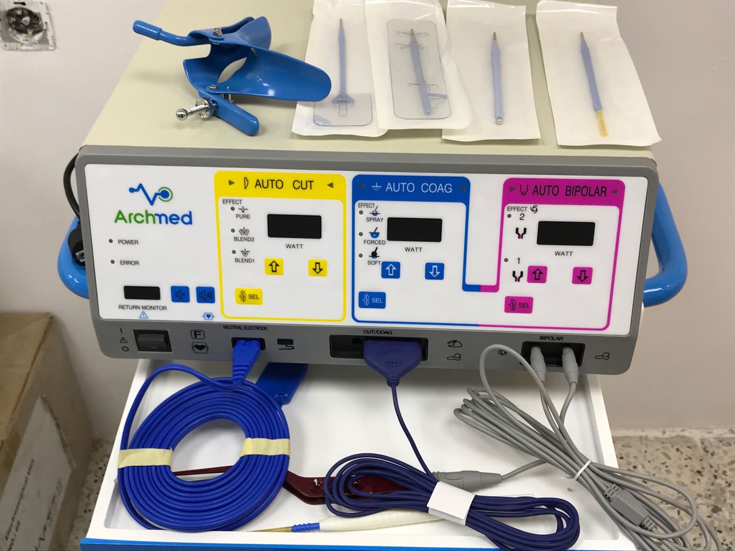 DIATHERMY MACHINE (HV-300B)